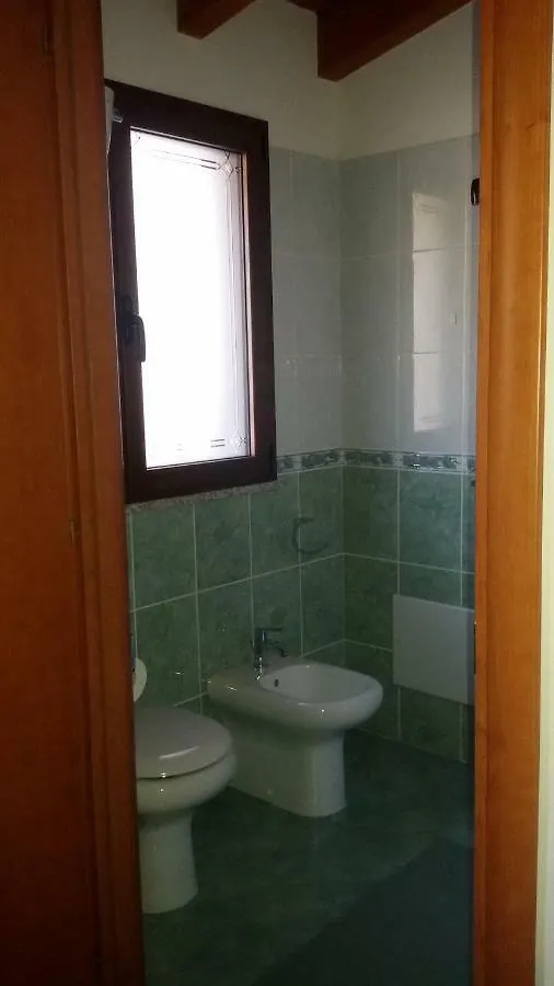 أربوس B&B S'Apposentu فندق مبيت وإفطار