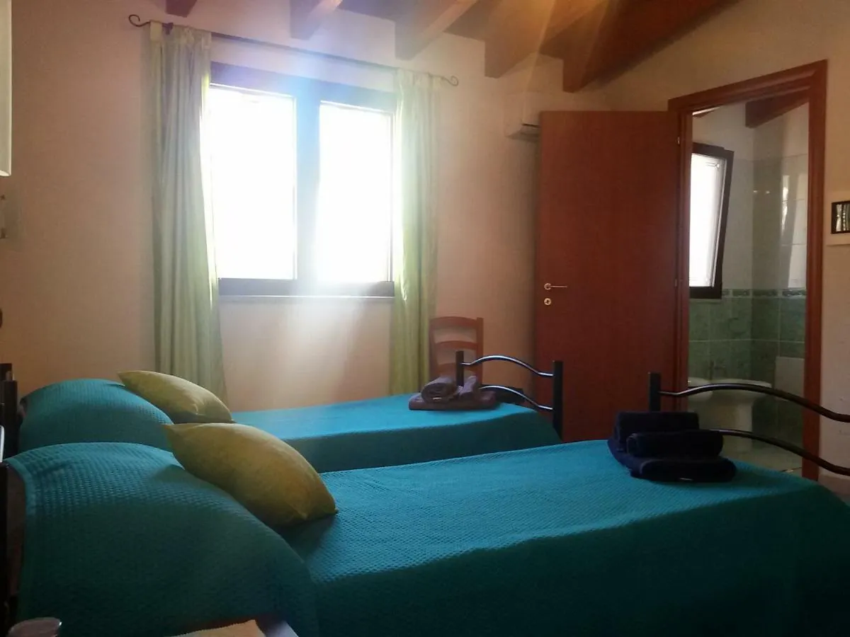 فندق مبيت وإفطار أربوس B&B S'Apposentu